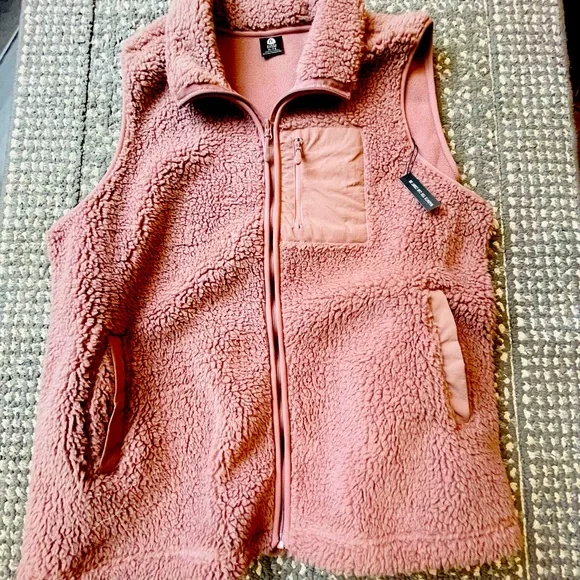 Ladies XL Sherpa Vest Mauve New - Picture 2 of 9